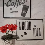 Nanara Διαμέρισμα Gustirna